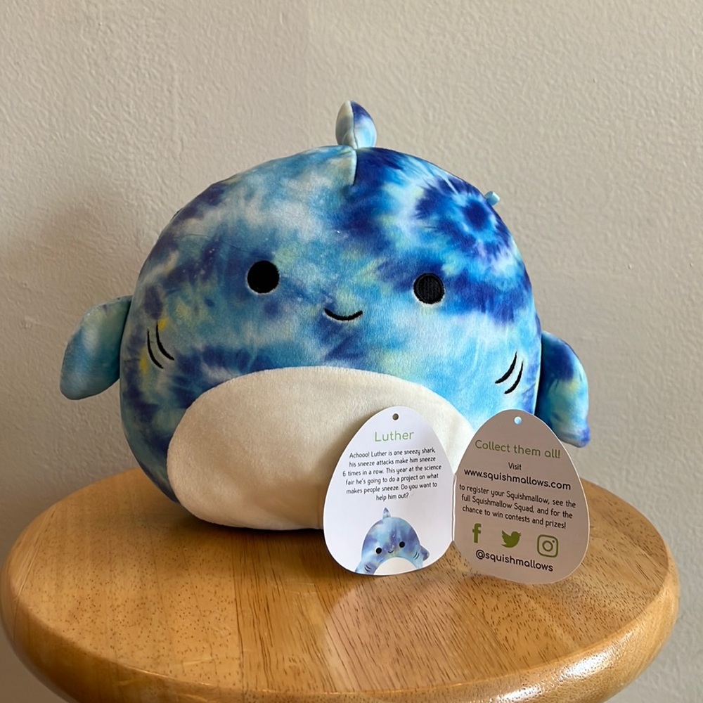 Squishmallow Luther
